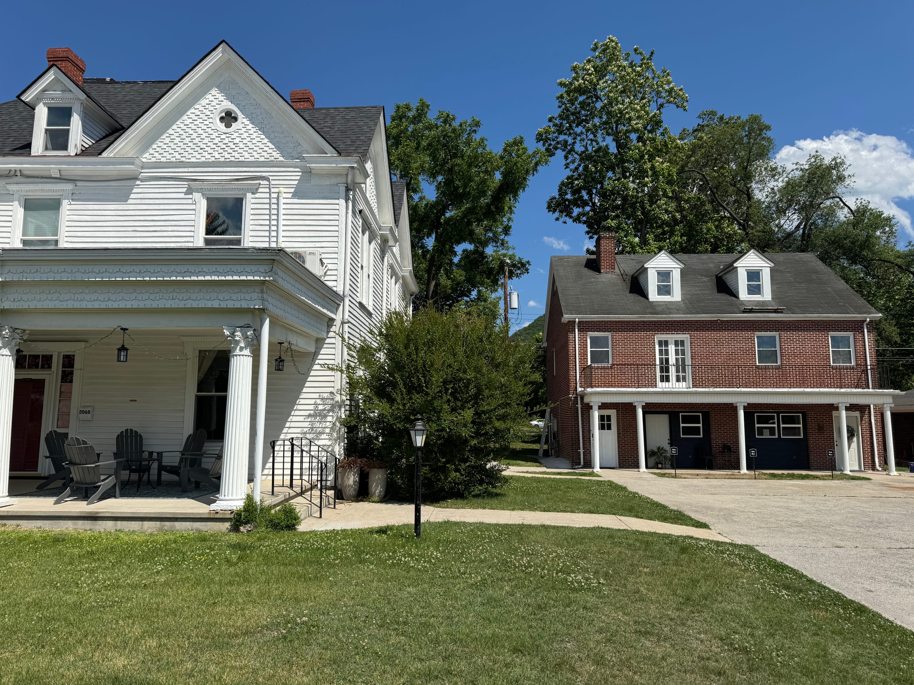 Carriage House Gallery image: image2